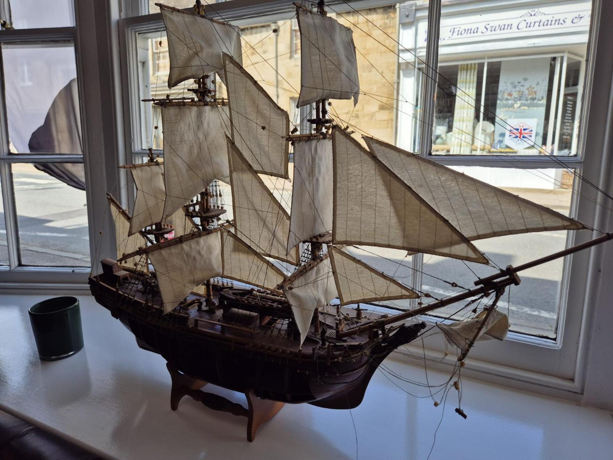 The Ship Inn Oundle Exteriör bild